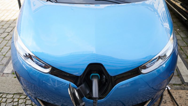Renault tekent deals met de gigantische fabriek met Chinese en Franse bedrijven