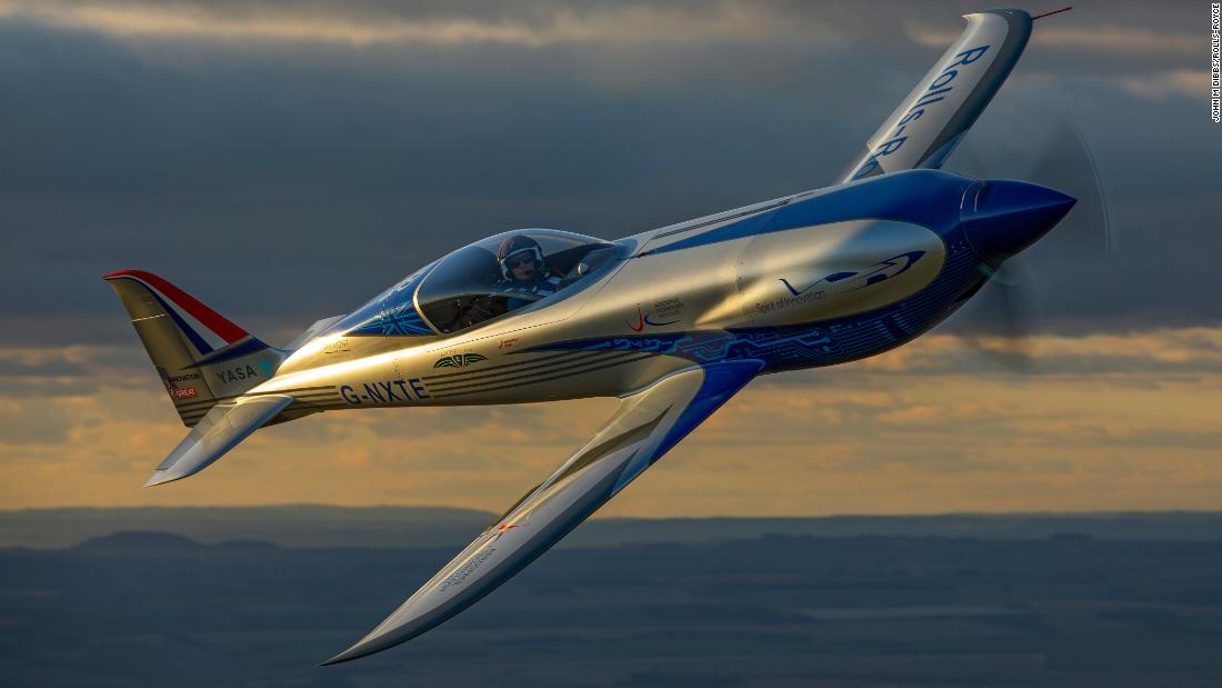 Rolls-Royce elektrisch vliegtuig: het bedrijf beweert 's werelds snelste volledig elektrische vliegtuig te hebben ontwikkeld