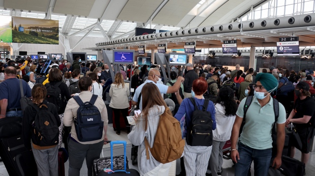 Luchthaven Toronto bovenaan lijst met ergste vertragingen ter wereld deze zomer