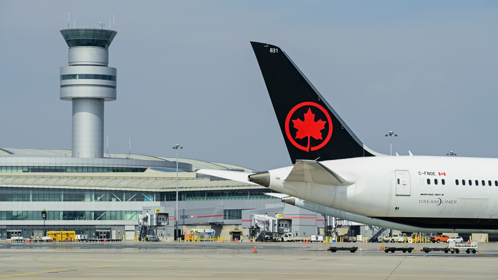 Vertragingen op luchthavens: Air Canada, Pearson staan ​​opnieuw op de eerste plaats in vertragingen